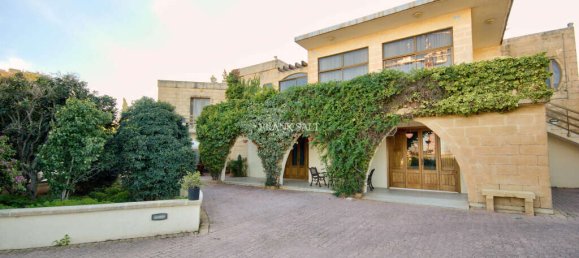 6 chambres Villa à Swieqi, Malta No. 3803 16