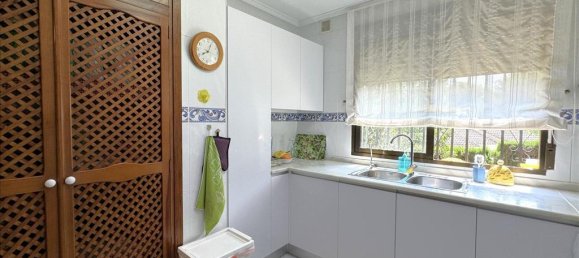 5 bedrooms Villa in Naquera, Spain No. 15010 16