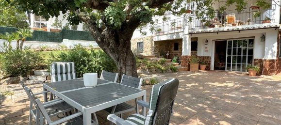 5 bedrooms Villa in Naquera, Spain No. 15010 3