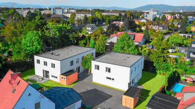 4-salle Maison de ville à Linz, Austria No. 189986