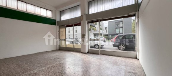 Imóvel comercial de 1 divisão em Bergamo, Italy N.º 346620 10