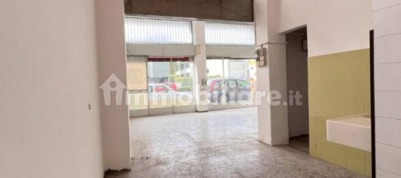 Imóvel comercial de 1 divisão em Bergamo, Italy N.º 346620 16