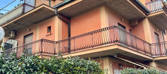 Квартира с 3 комнатами в Марино, Италия № 146405 5