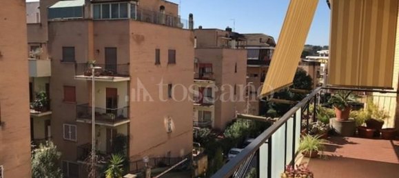 5 rooms Apartment in Rome, Italy No. 107674 10