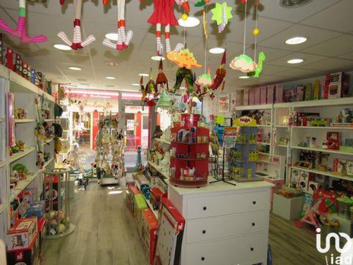 Bureau à Montargis, France 62m² No. 17348