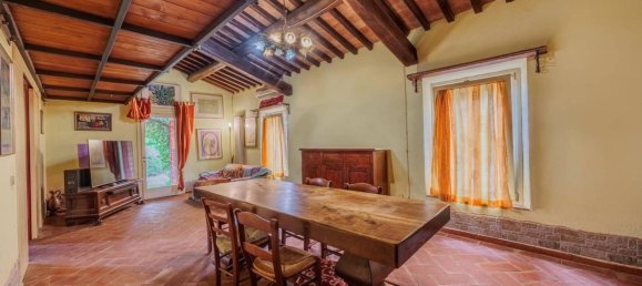 3 bedrooms House in Casciana Terme Lari, Italy No. 261799 2