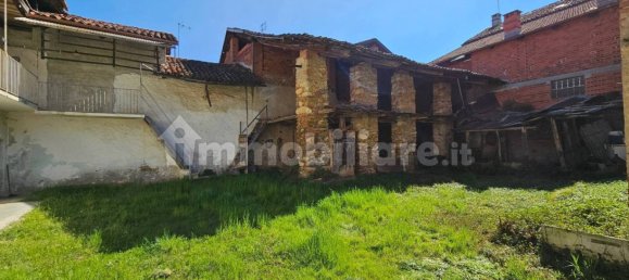 3 bedrooms House in Barbania, Italy No. 188694 16