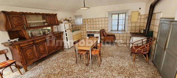 3 bedrooms House in Barbania, Italy No. 188694 4