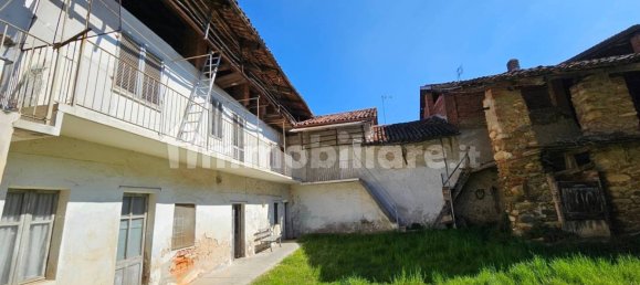 3 bedrooms House in Barbania, Italy No. 188694 15