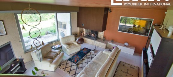 3 bedrooms House in Sainte-Livrade-sur-Lot, France No. 288439 8