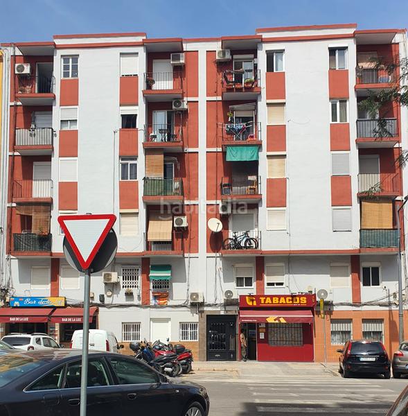 3 bedrooms Apartment in Valencia, Spain No. 237146