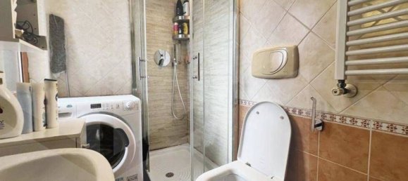 3 rooms Apartment in Rome, Italy No. 28785 5