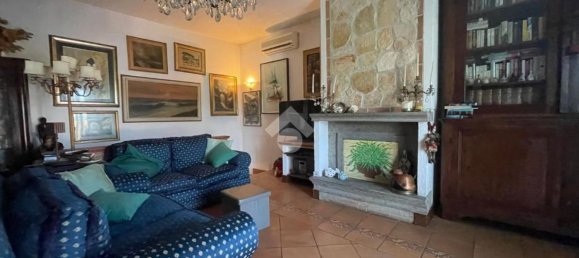 Вилла с 5 спальнями в Неттуно, Италия № 372729 10