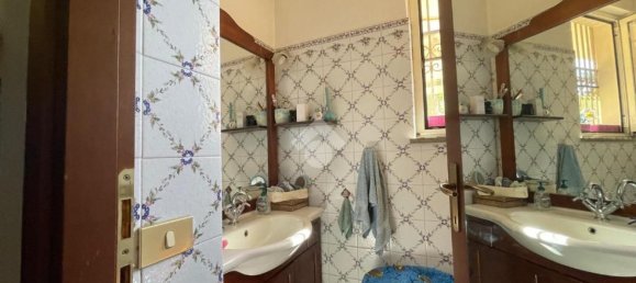 Вилла с 5 спальнями в Неттуно, Италия № 372729 24