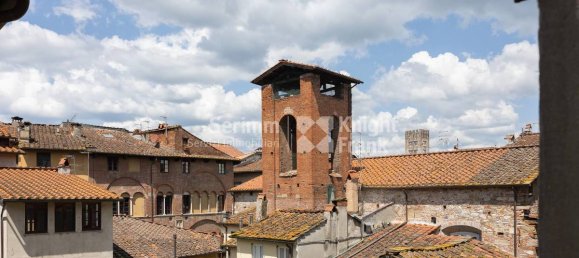 2 bedrooms Apartment in Lucca, Italy No. 332530 4