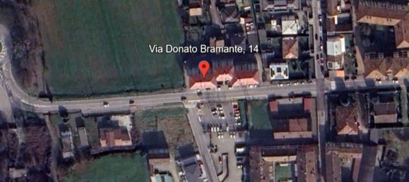 3-salle Appartement à Crema, Italy No. 333733 3