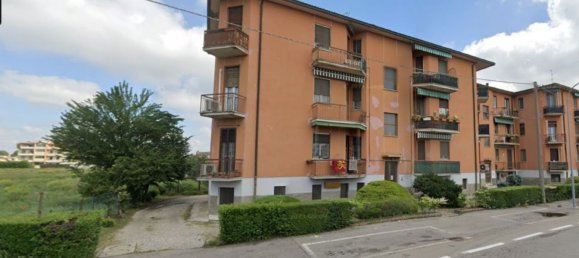 3-salle Appartement à Crema, Italy No. 333733 2