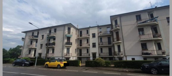 3-salle Appartement à Crema, Italy No. 333733 28