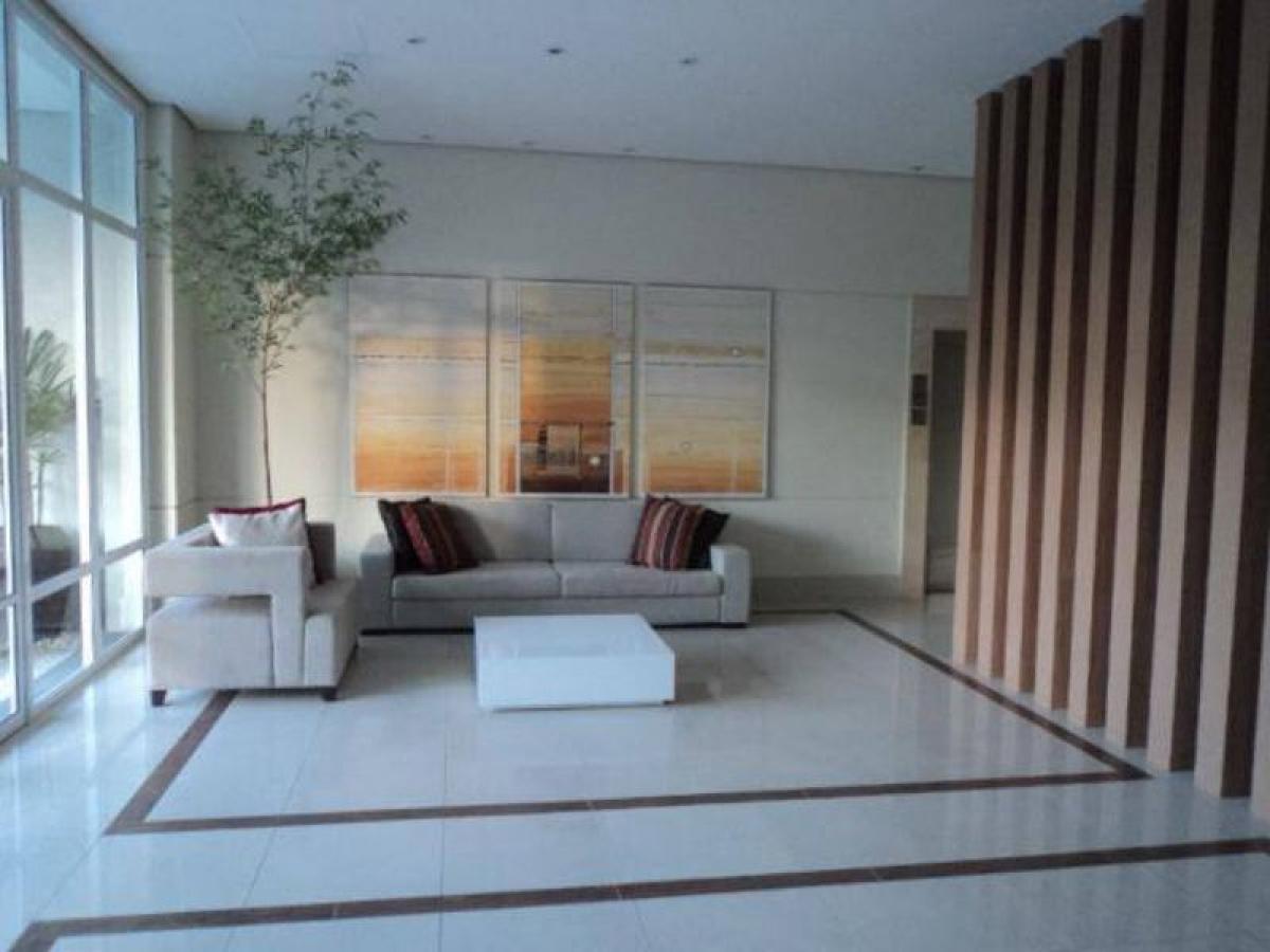 Apartamento de 3 dormitorios en Sao Paulo, Brazil No. 486370