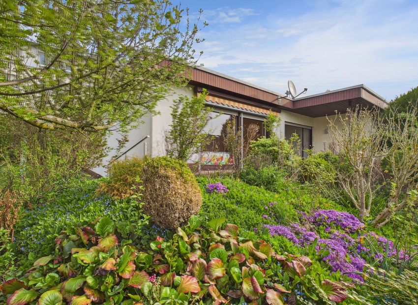 7 rooms Bungalow in Hochtaunuskreis, Germany No. 116003