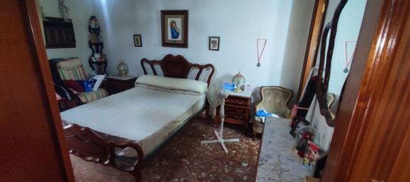 4 bedrooms Apartment in Linares, Spain No. 154052 6