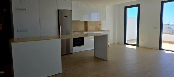 3 Schlafzimmer Wohnung in Estepona, Spain, Nr. 183318 4