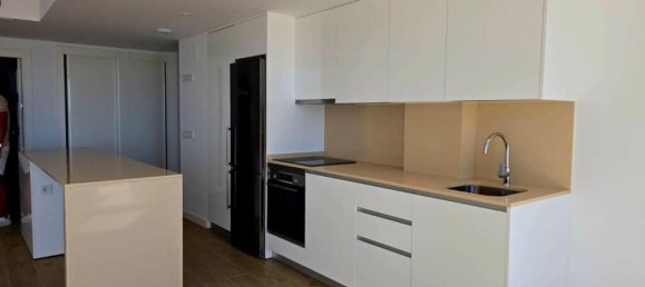 3 Schlafzimmer Wohnung in Estepona, Spain, Nr. 183318 5