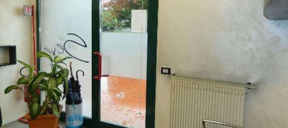 48m² Commercial property in Bollate, Italy No. 73364 4