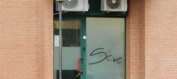 48m² Commercial property in Bollate, Italy No. 73364 3