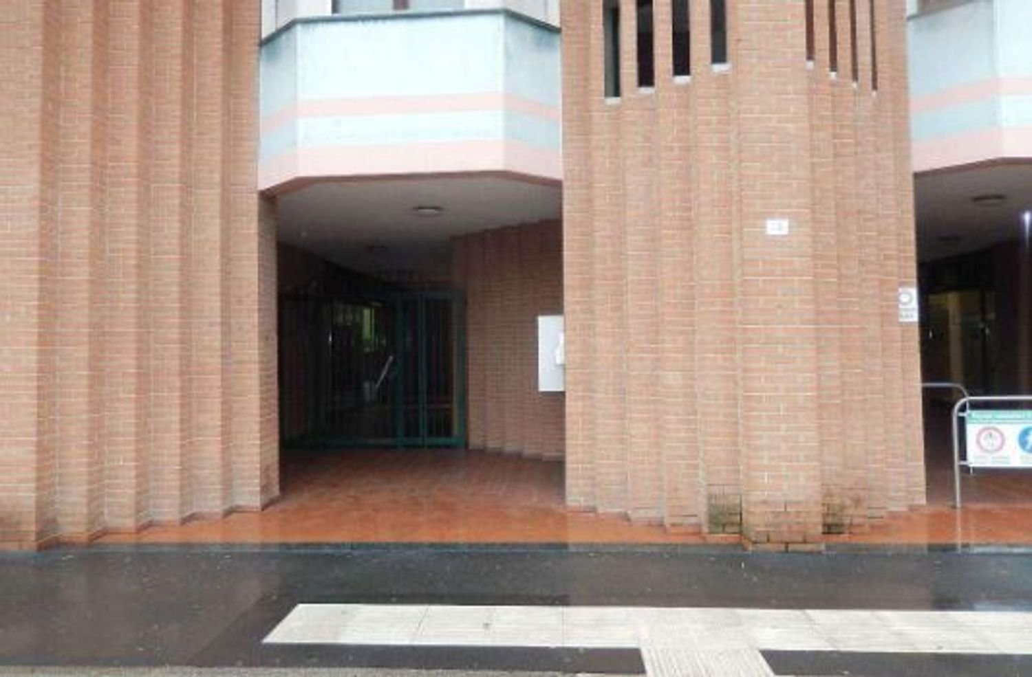 48m² Commercial property in Bollate, Italy No. 73364