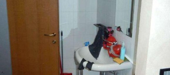 48m² Commercial property in Bollate, Italy No. 73364 8