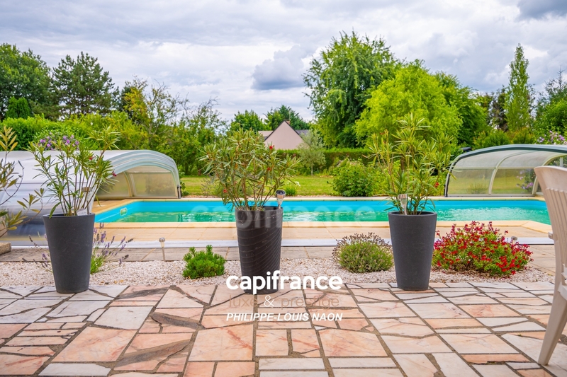 6 bedrooms House in Le Mans, France No. 292827