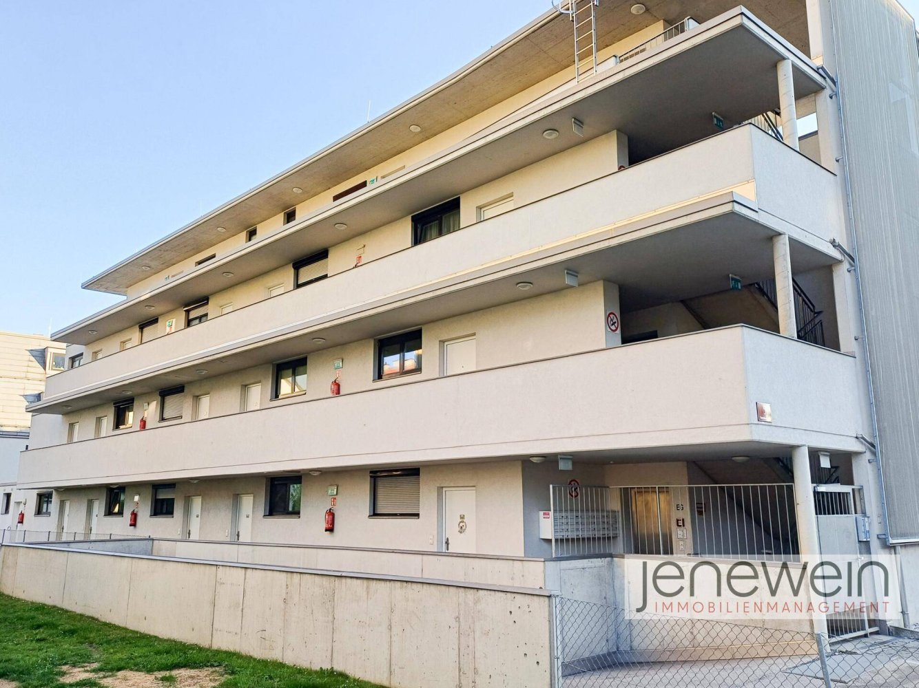 Apartamento de 2 habitaciónes en Innsbruck-Stadt, Austria No. 180849