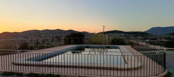 Casa T3 em Hondon De Las Nieves, Spain N.º 161086 2