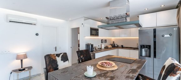 4 bedrooms Villa in Mijas, Spain No. 30391 6