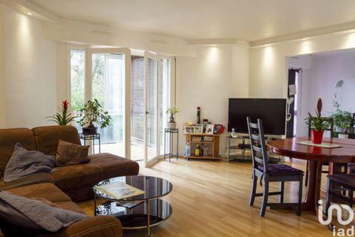 Condominio de 2 dormitorios en Lognes, France No. 31034