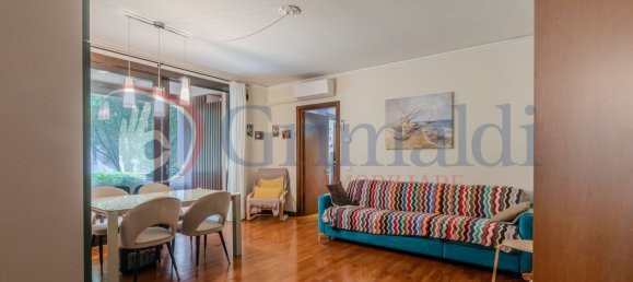 3 rooms Apartment in Cusago, Italy No. 338152 8