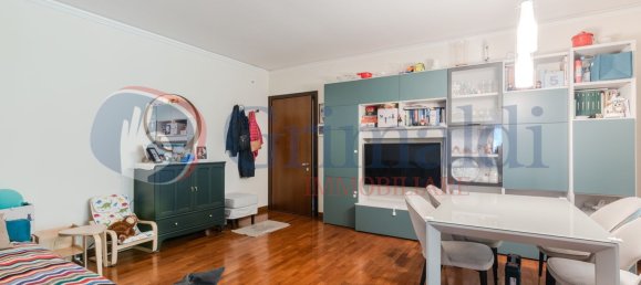 3 rooms Apartment in Cusago, Italy No. 338152 7