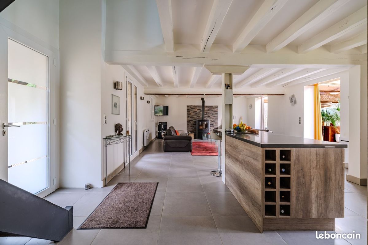 3 chambres Maison à Poigny-la-Forêt, France No. 291370