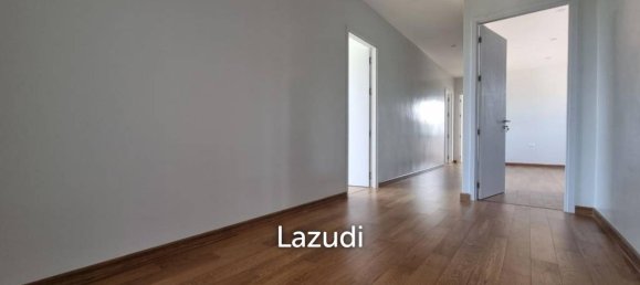 6 bedrooms Villa in Pattaya, Thailand No. 26167 9