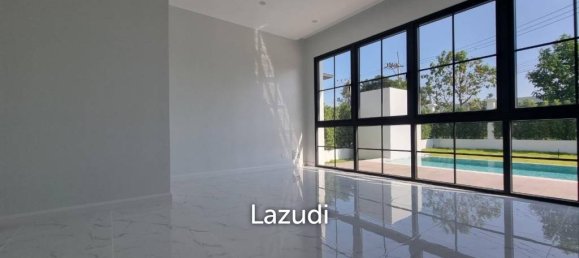 6 bedrooms Villa in Pattaya, Thailand No. 26167 8