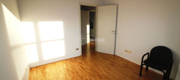 Квартира с 5 комнатами в Черменате, Италия № 75113 12