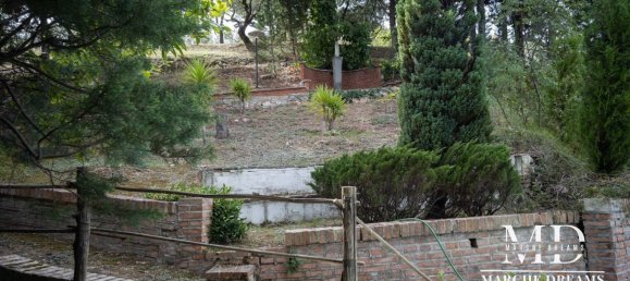 11 bedrooms Villa in San Severino Marche, Italy No. 325930 27