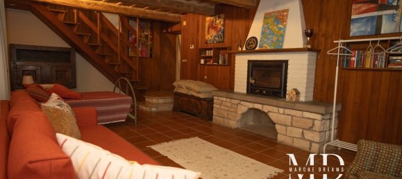 11 bedrooms Villa in San Severino Marche, Italy No. 325930 16