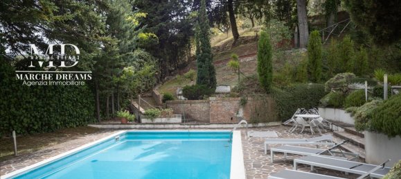 11 bedrooms Villa in San Severino Marche, Italy No. 325930 31