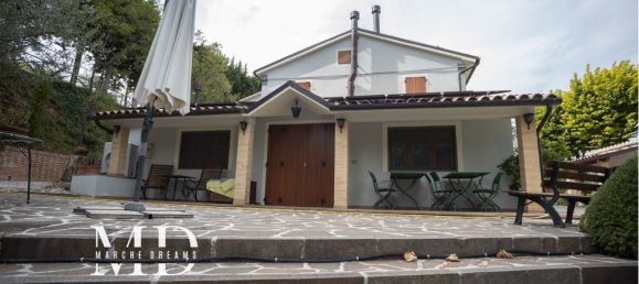 11 bedrooms Villa in San Severino Marche, Italy No. 325930 33