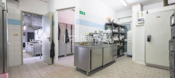 259m² Building in Anzola dell'Emilia, Italy No. 271910 16