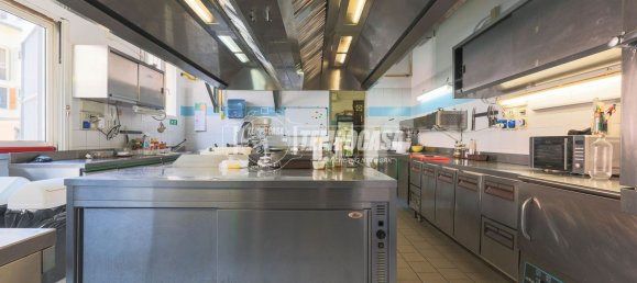 259m² Building in Anzola dell'Emilia, Italy No. 271910 17