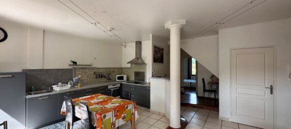 2 Schlafzimmer Wohnung in Le Chambon-Feugerolles, France, Nr. 307612 2