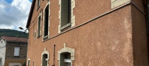 2 Schlafzimmer Wohnung in Le Chambon-Feugerolles, France, Nr. 307612 8